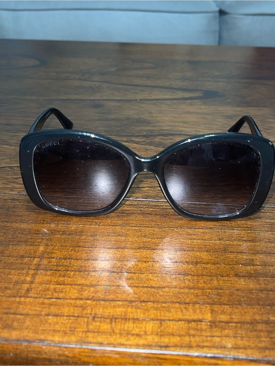 Gucci Black Gradient Oversized Square Sunglasses main image 2